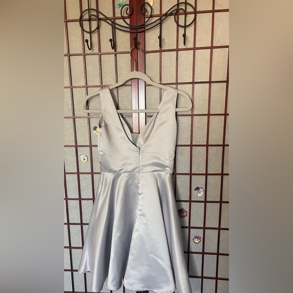 Light blue dress - Picture 2 of 5